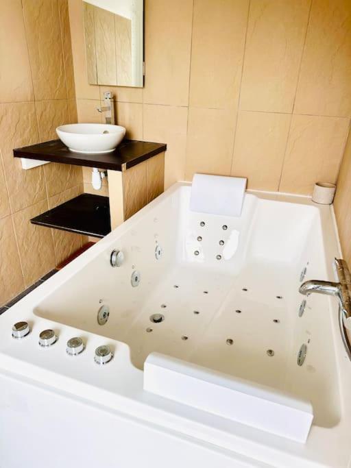 Appartamento Ecrin balneo sauna à Thollon Esterno foto